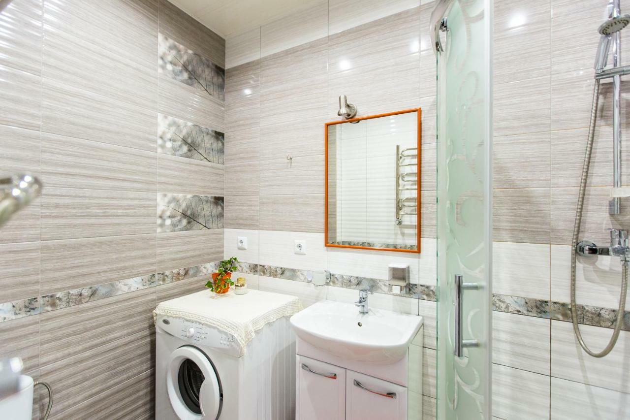 Modern 2Br Apartment In Central Lviv Luaran gambar